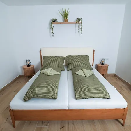 Harmonia Haz Apartament *