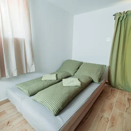 Harmonia Haz Apartment *